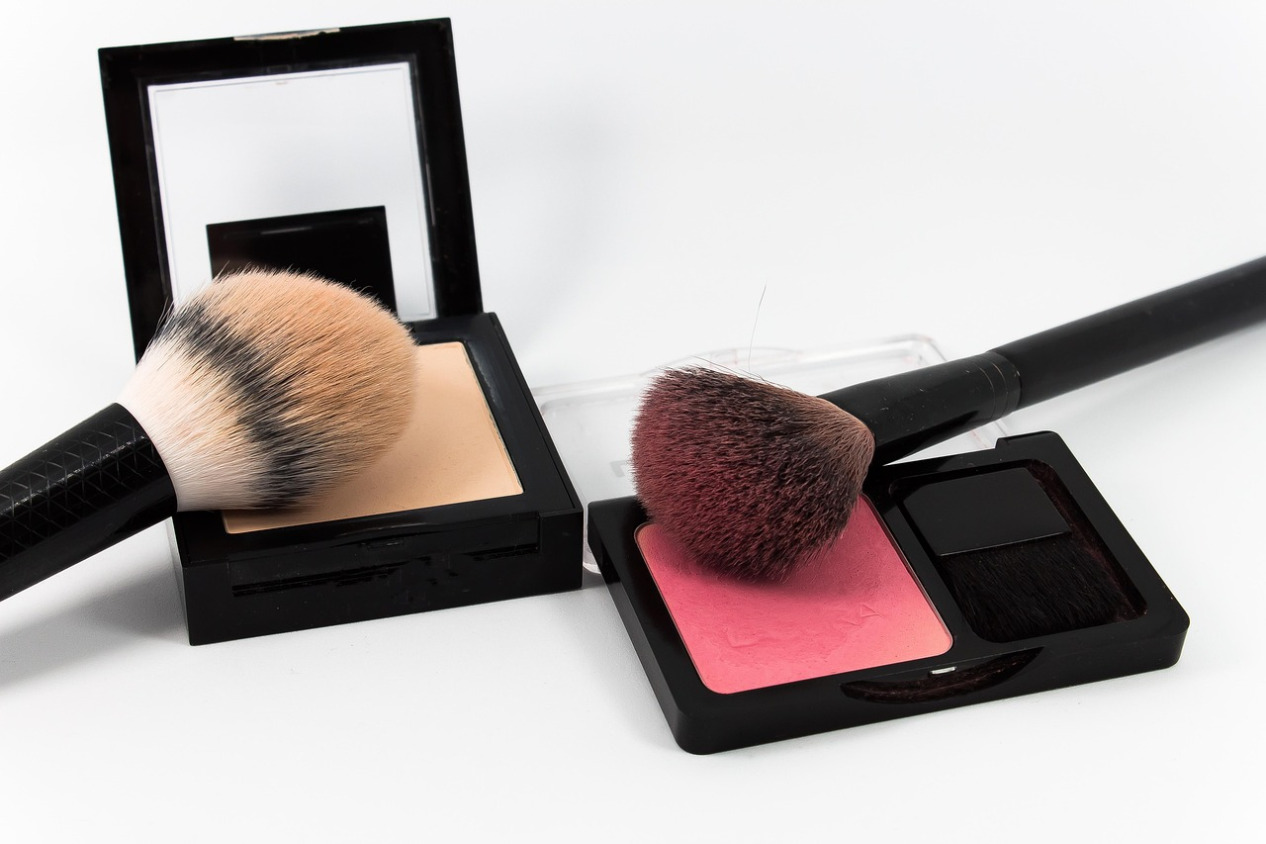 chollos brochas cosmeticas lapiz labial